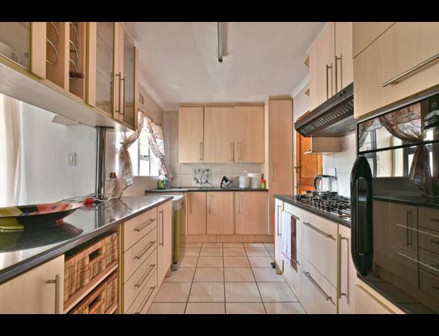 3 BEDROOM HOUSE FOR SALE IN RANDPARK RIDGE